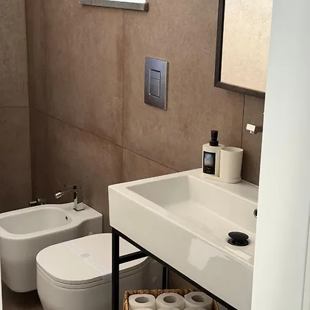 Residenzascalenapoletane Nuova Gestione 4*
