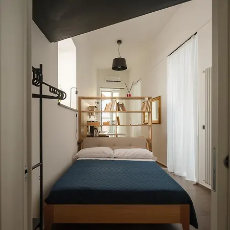 Residenzascalenapoletane