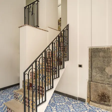 Residenzascalenapoletane Nuova Gestione 4*