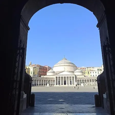 Residenzascalenapoletane Nuova Gestione 4* Неаполь