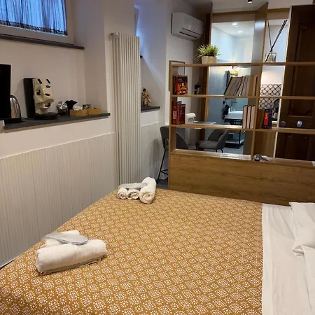 Residenzascalenapoletane Nuova Gestione 4* Neapel
